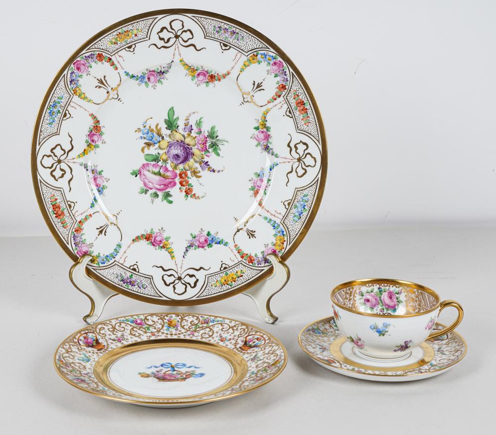 ASSEMBLED SET OF DRESDEN PORCELAIN