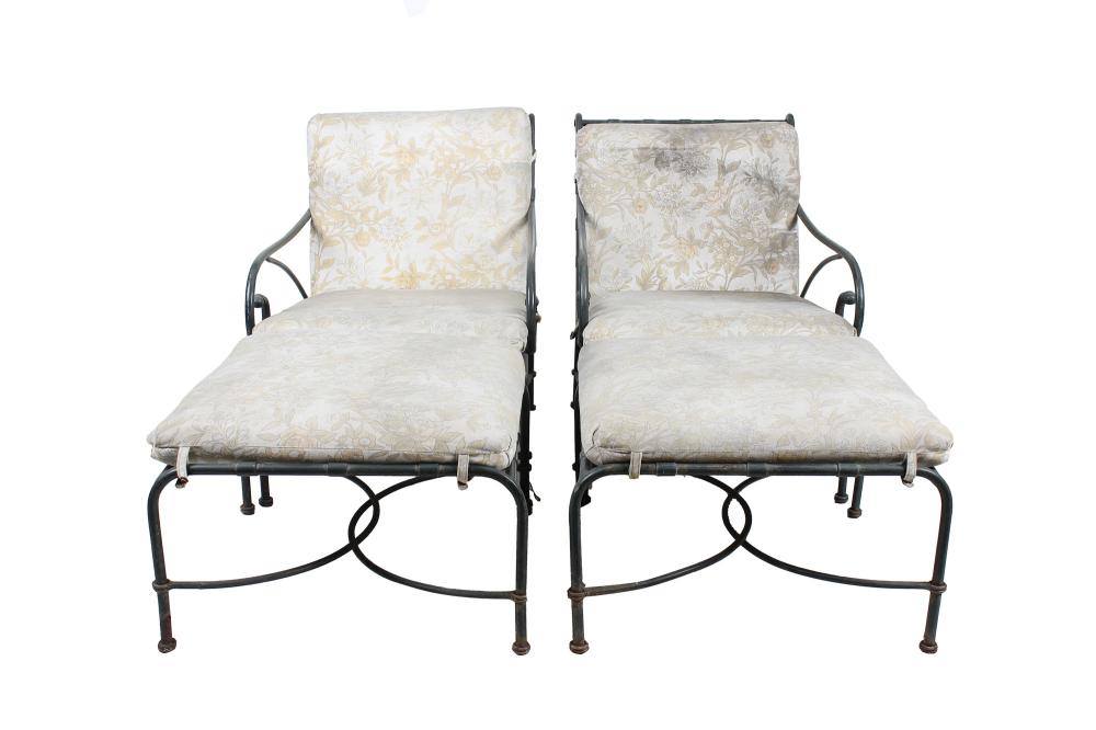 PAIR OF PATIO ARMCHAIRS WITH OTTOMANSCondition  33629e