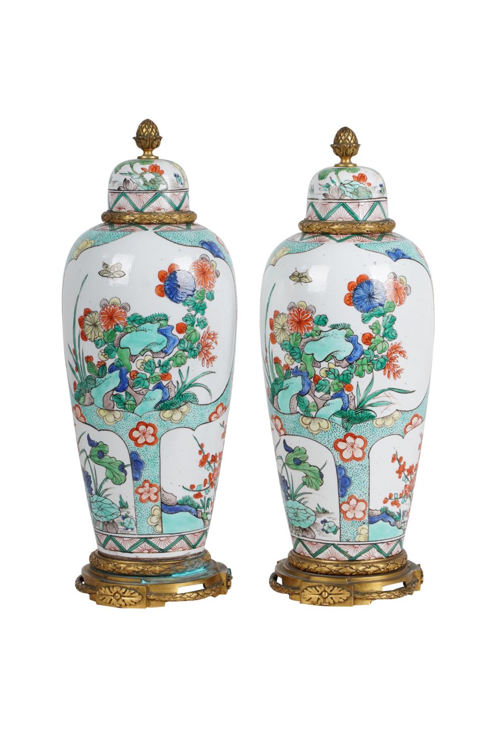 PAIR OF ORMOLU MOUNTED CHINESE 3362e9