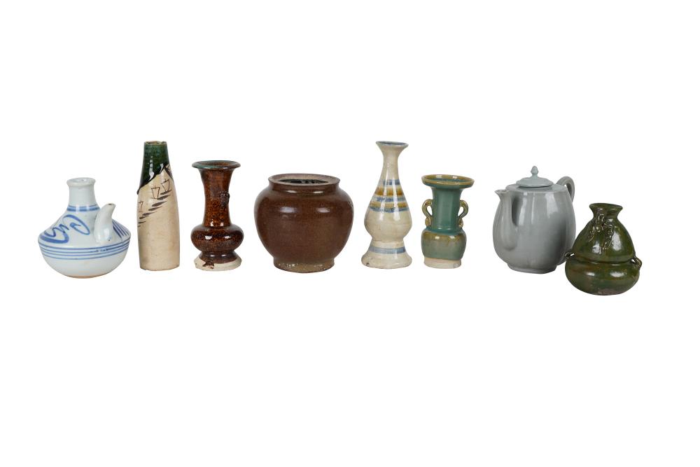 COLLECTION OF OKINAWAN POTTERYcomprising 336370
