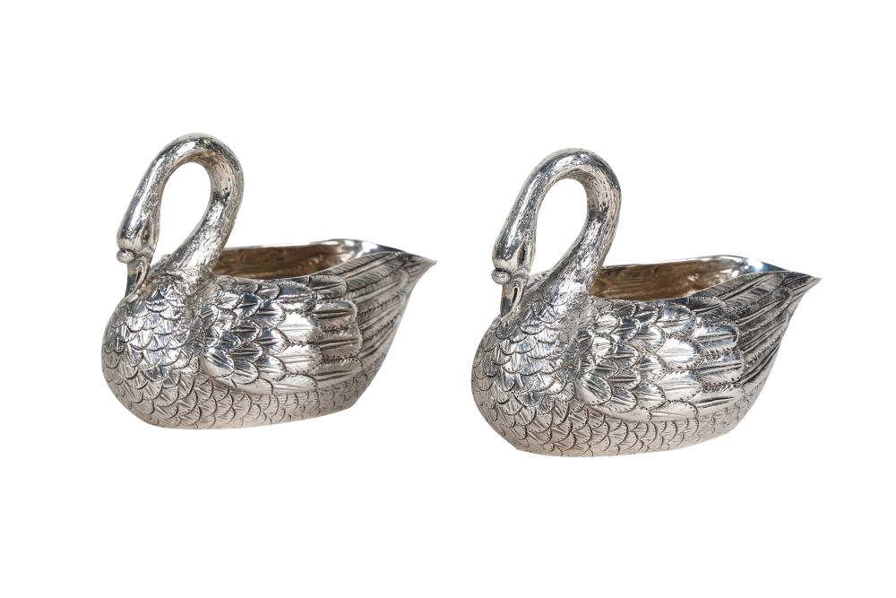 PAIR OF VICTORIAN STERLING SWAN FORM 3363ab