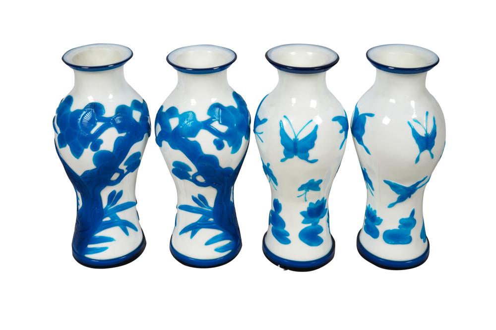 FOUR CHINESE BLUE WHITE PEKING 33645a