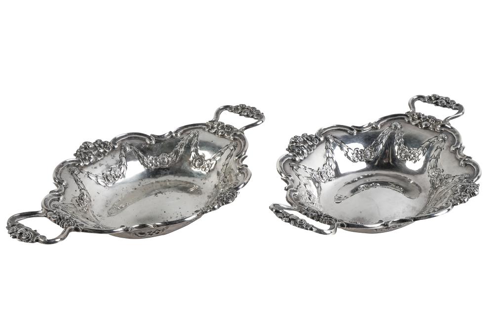 PAIR OF VICTORIAN SILVER TWO HANDLED 336553