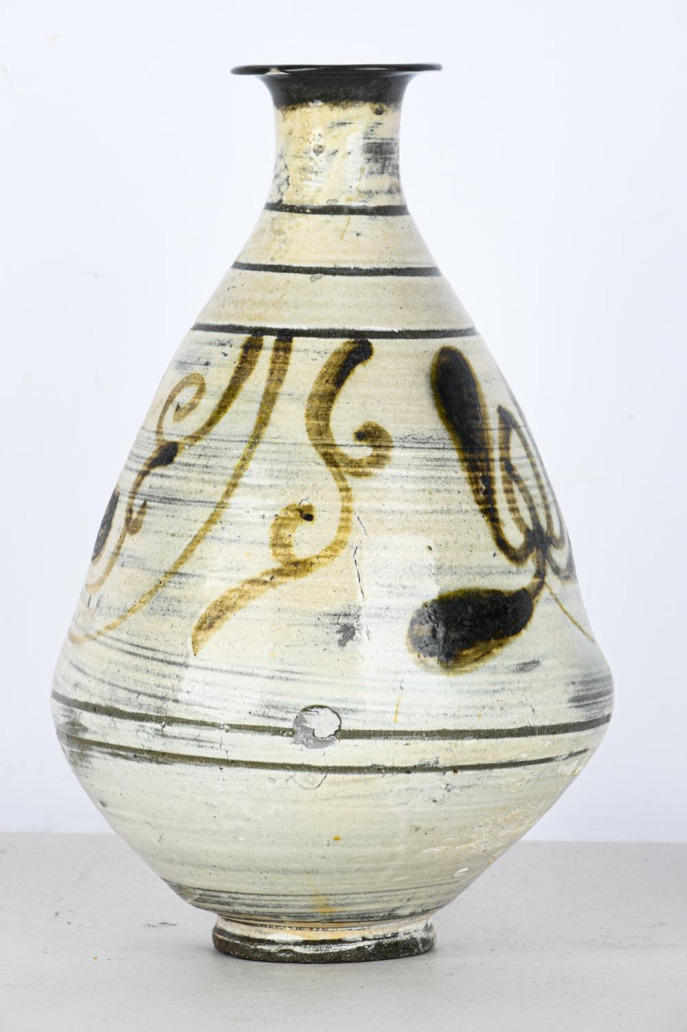 KOREAN WHITE & BROWN GLAZED VASE10