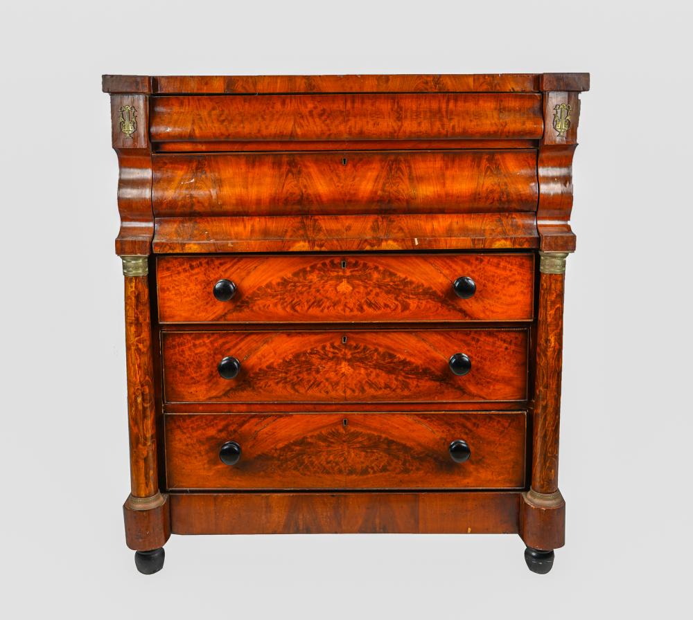 AMERICAN LATE CLASSICAL MAHOGANY