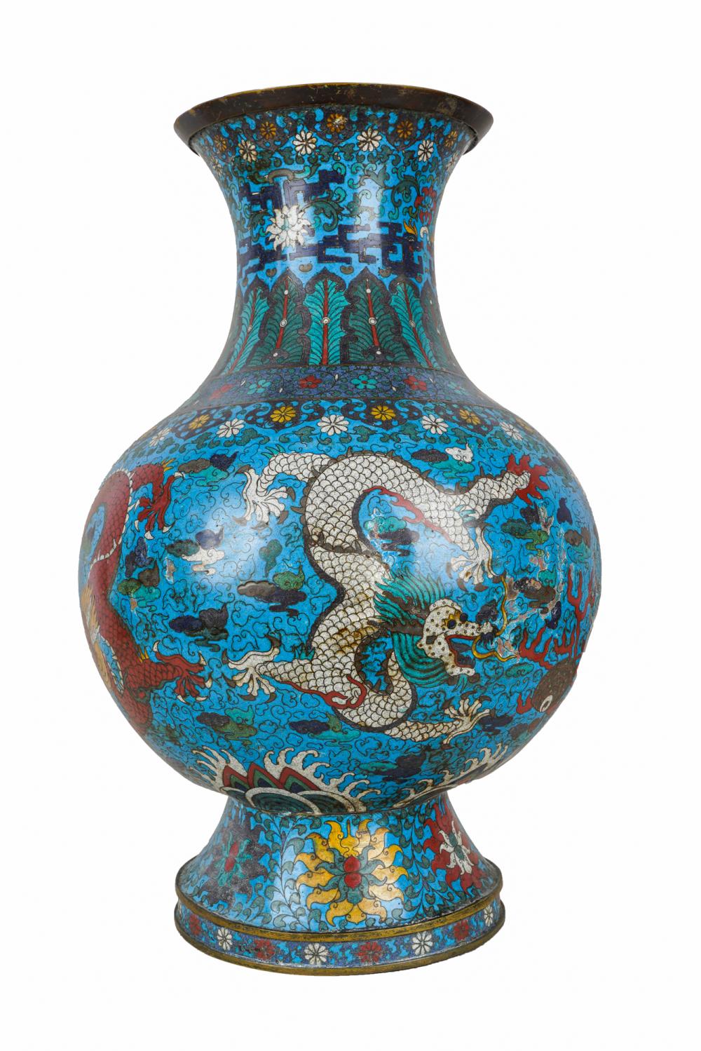 CHINESE CLOISONNE VASEMing Dynasty 336772