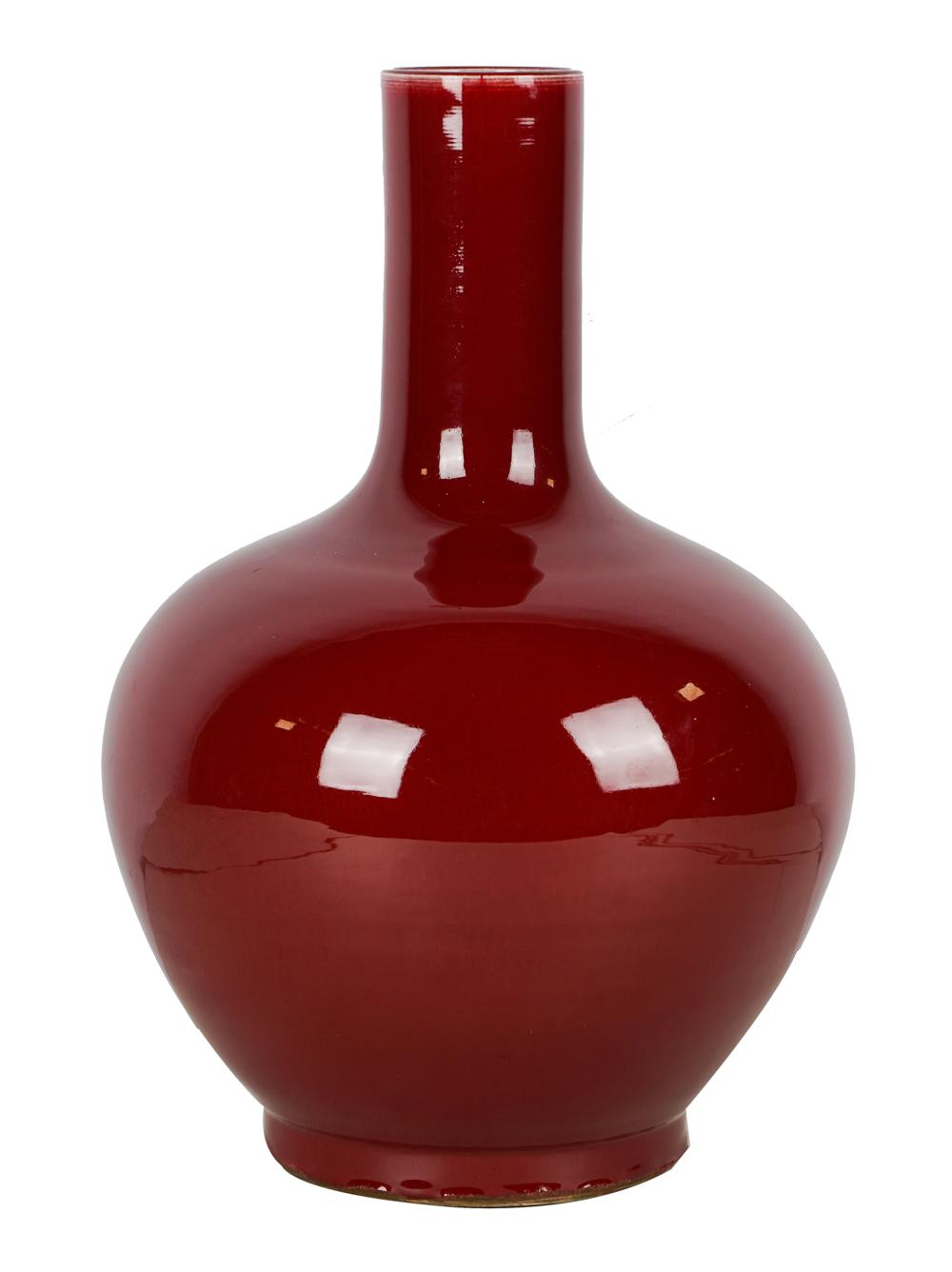 CHINESE OXBLOOD CERAMIC VASECondition: