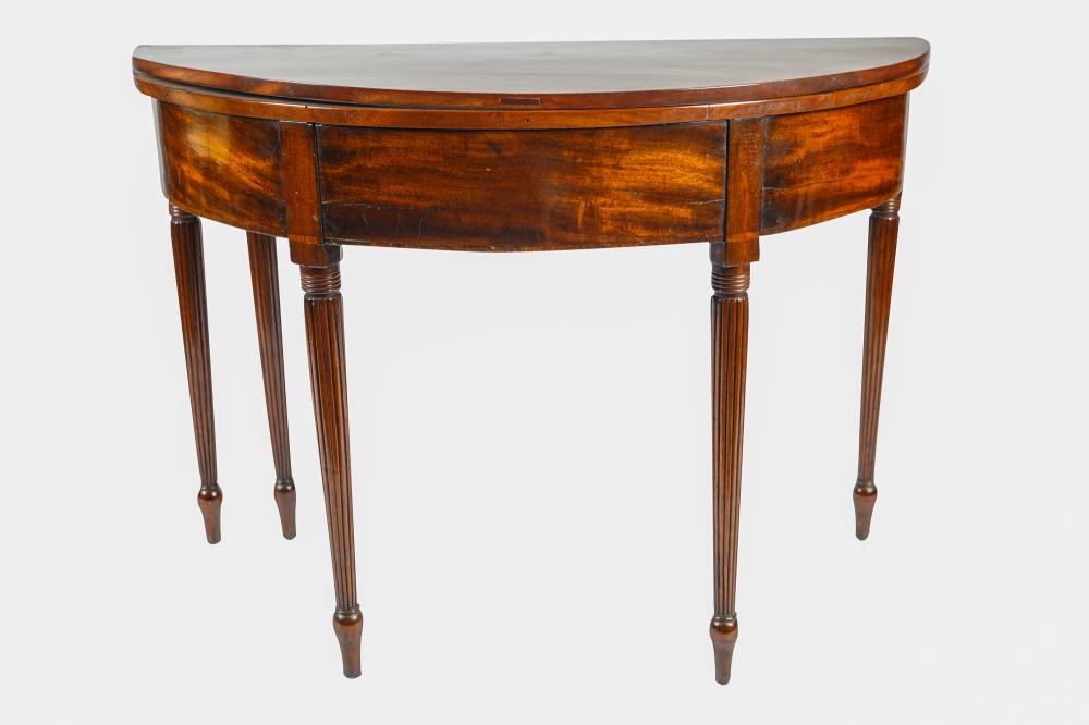 MAHOGANY DEMILUNE GATELEG TABLElate 33697d