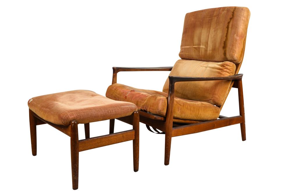 DUX TEAK LOUNGE CHAIR & OTTOMANunsigned