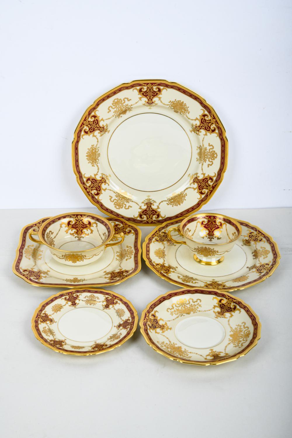 SET OF ROSENTHAL BAVARIAN PORCELAIN 336a47