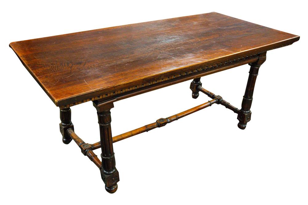 RENAISSANCE REVIVAL STYLE TABLE21st 336c0f