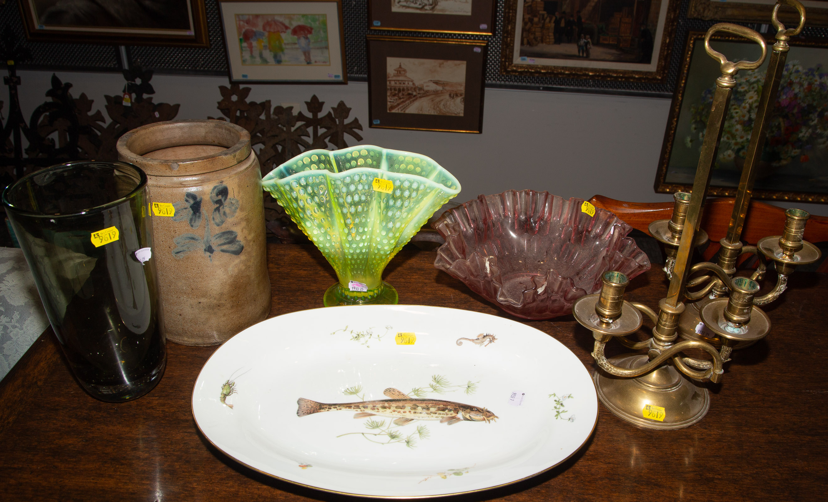 ASSORTED DECORATIVE ITEMS Including