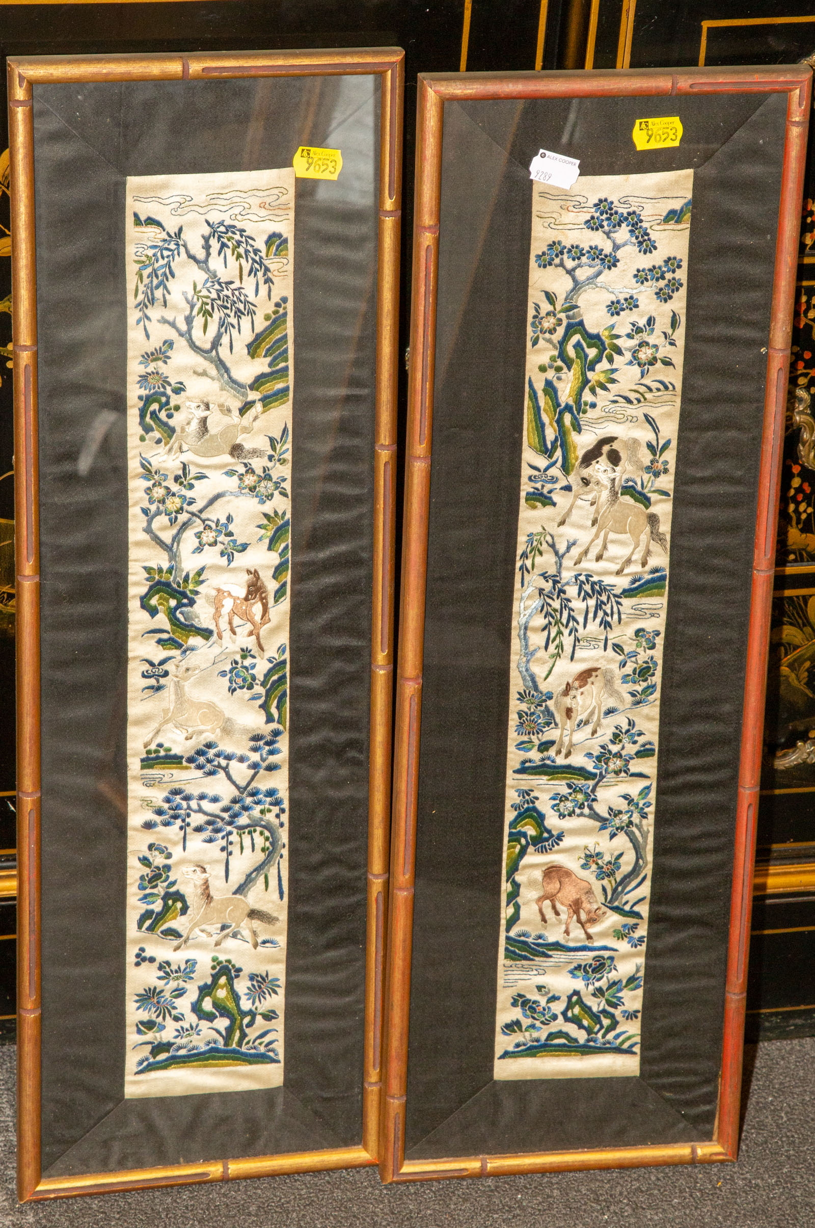 TWO FRAMED CHINESE EMBROIDERED 334655