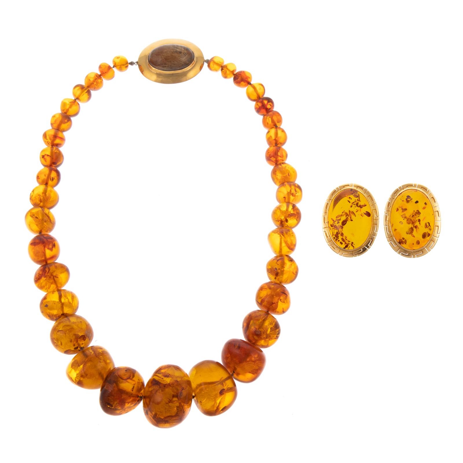 A BOLD AMBER NECKLACE & 18K AMBER