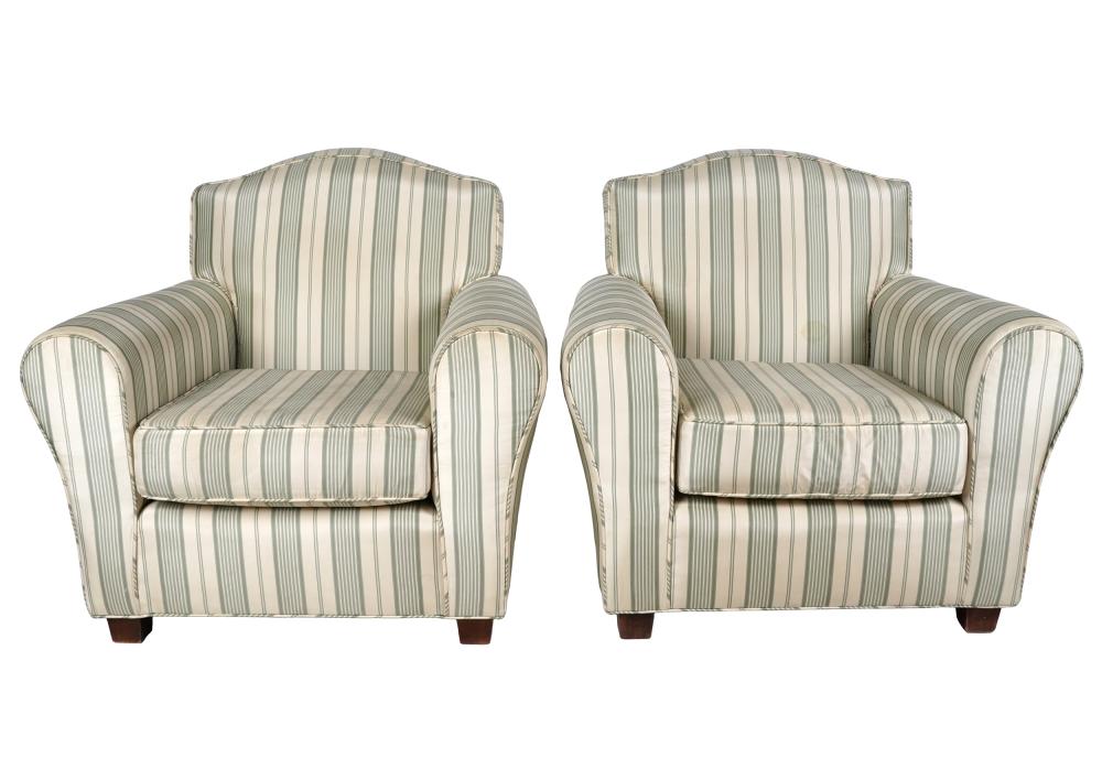 PAIR OF UPHOLSTERED CLUB CHAIRSno 334918