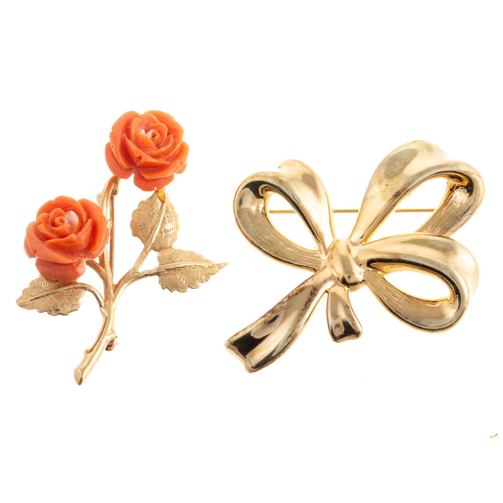 A VINTAGE BOW BROOCH & CORAL FLOWER