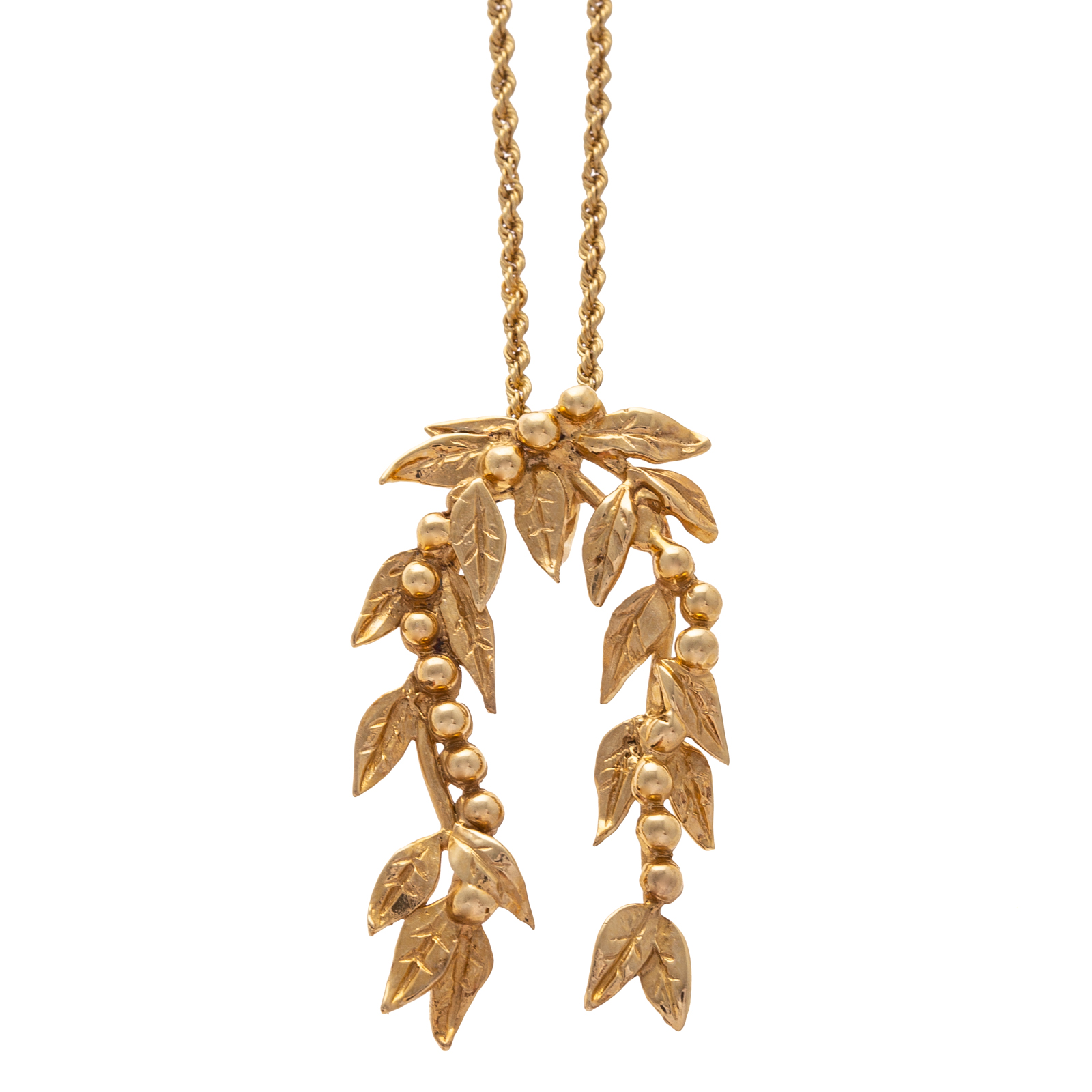 A 14K LEAF & BERRY PENDANT ON CHAIN