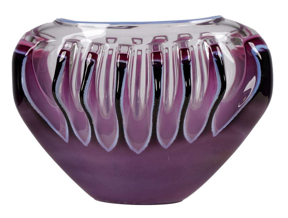 RICHARD ROYAL ART GLASS VASE1987;