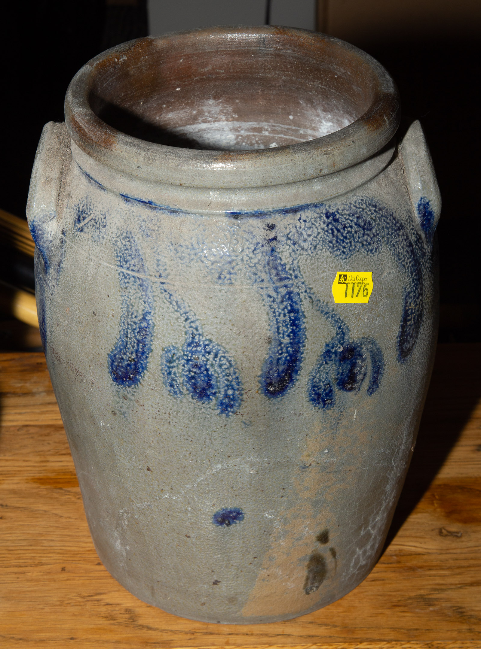 AMERICAN COBALT DECORATED STONEWARE