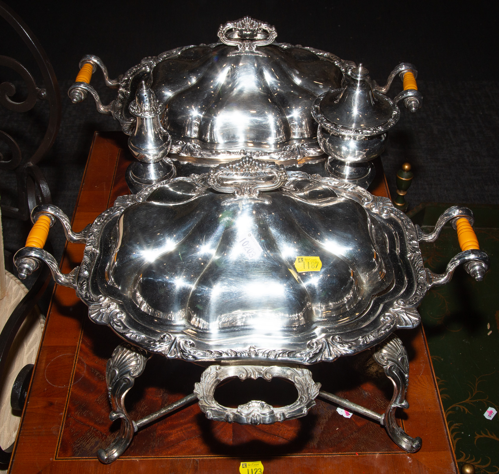 ENGLISH SILVER PLATED DOUBLE CHAFING 334d18