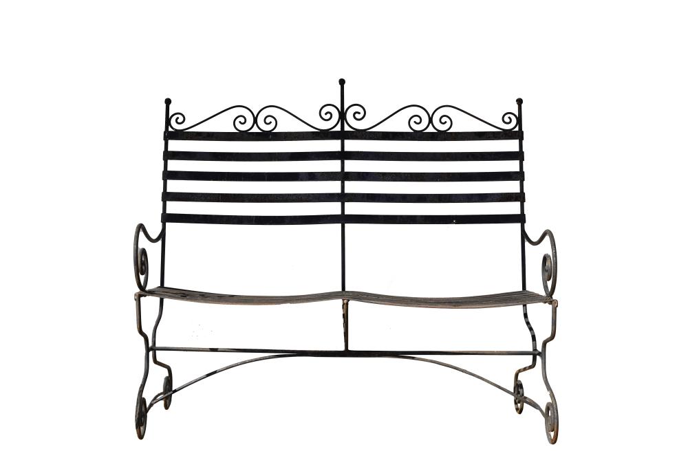 PAINTED IRON PATIO SETTEEwith double 334d88
