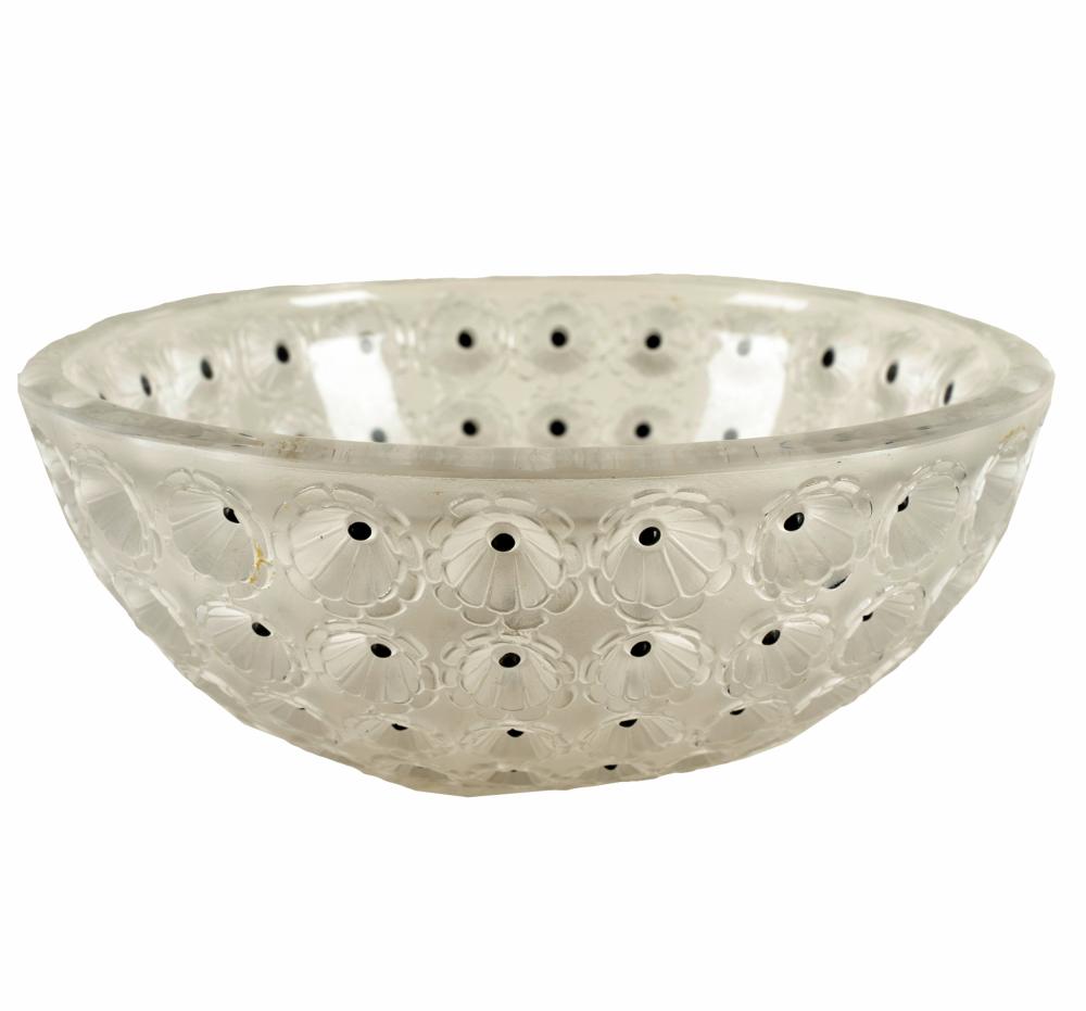 LALIQUE NEMOURS CENTER BOWLstenciled 334e08