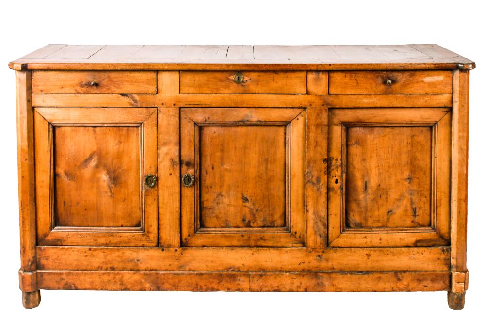 FRENCH PROVINCIAL FRUITWOOD BUFFETwith