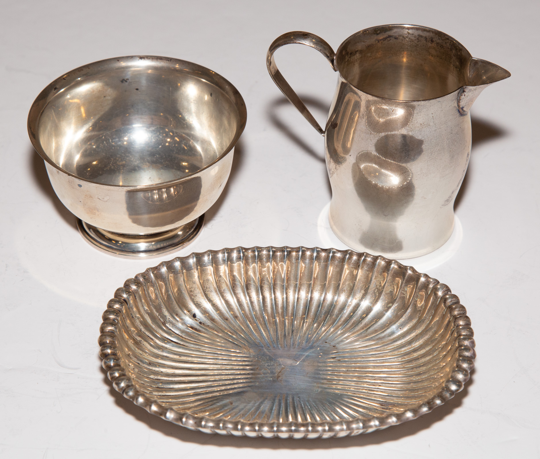 THREE PIECES AMERICAN STERLING HOLLOWWARE