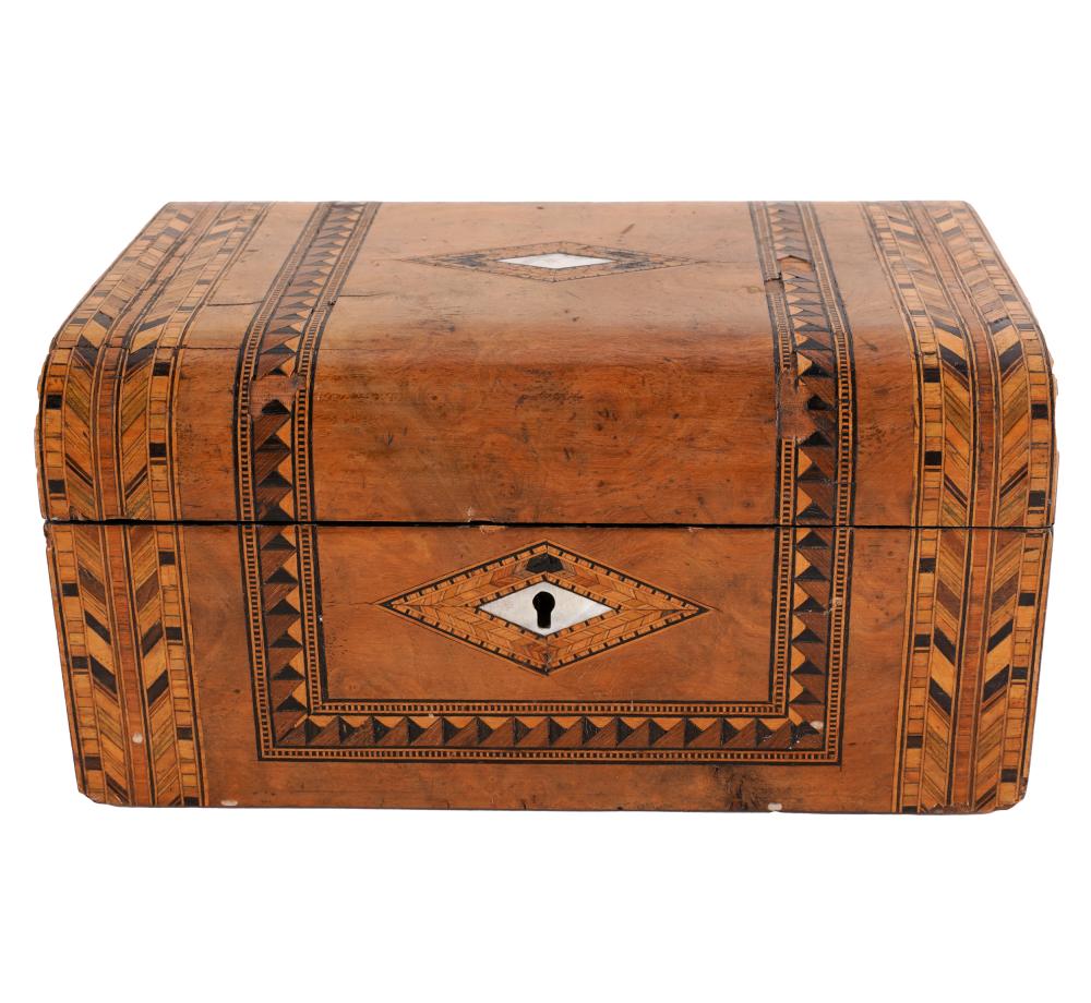 INLAID WOOD TABLE BOXearly 19th