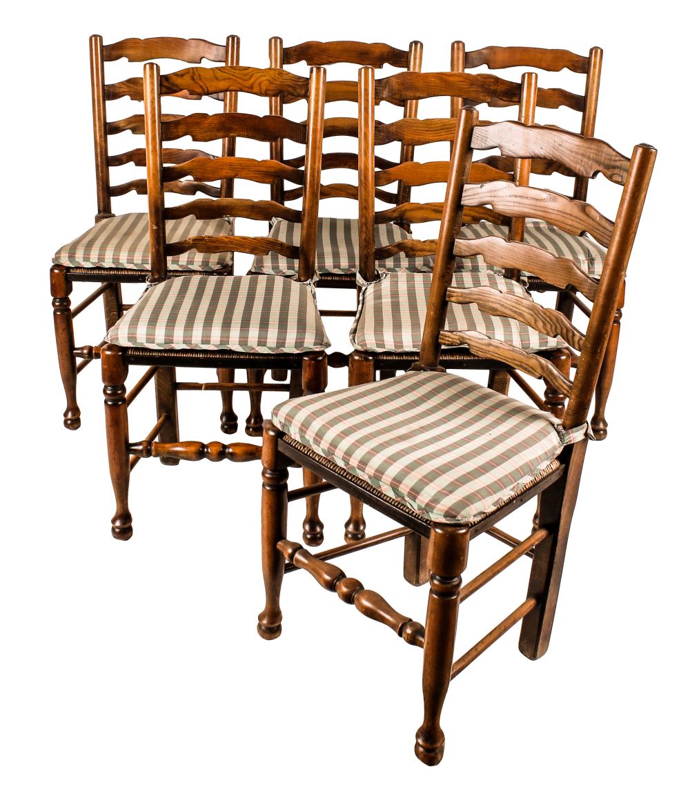 SET OF SIX LADDER-BACK CHAIRS20th