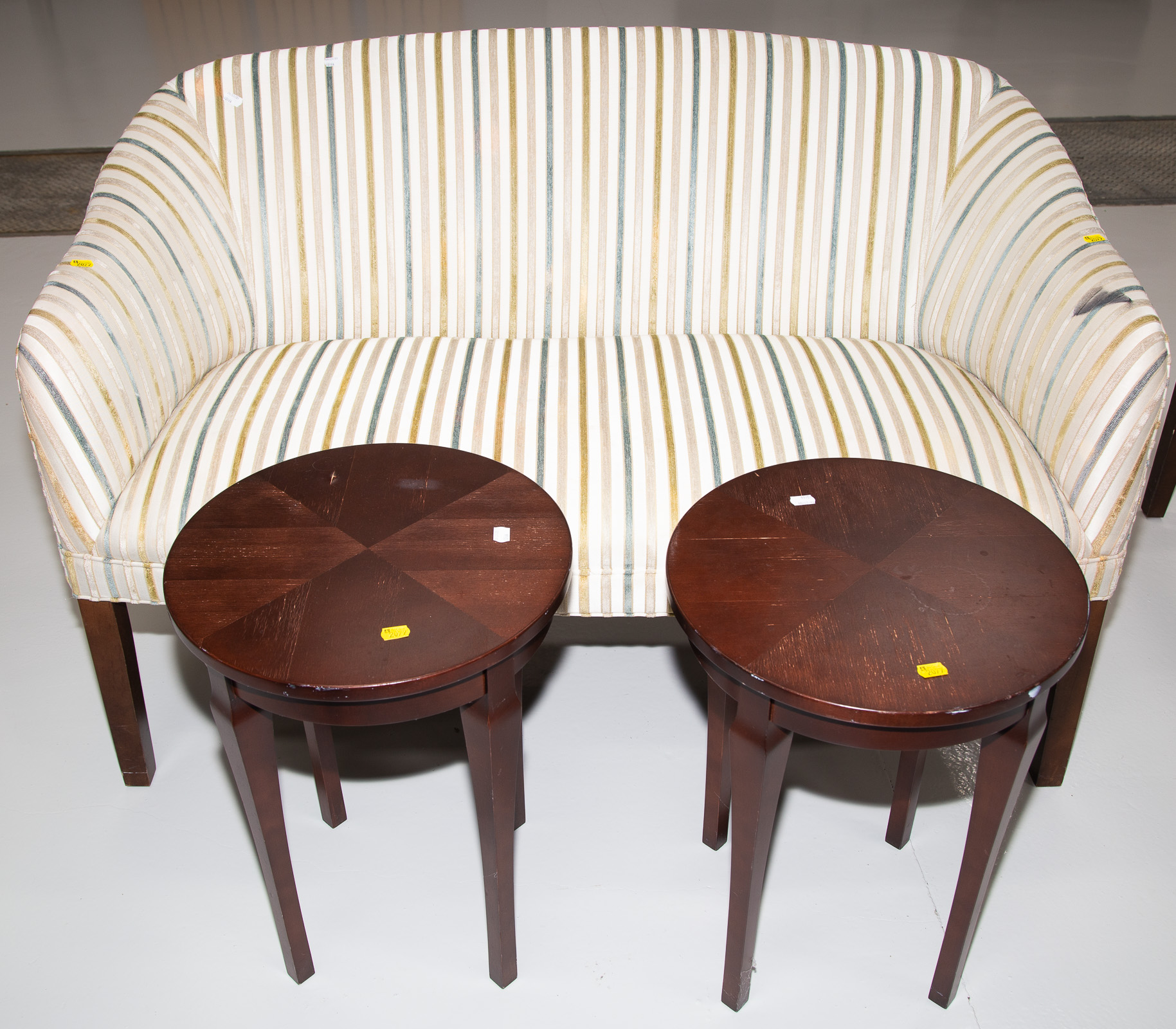 A PAIR OF END TABLES A LOVE SEAT 3350bd