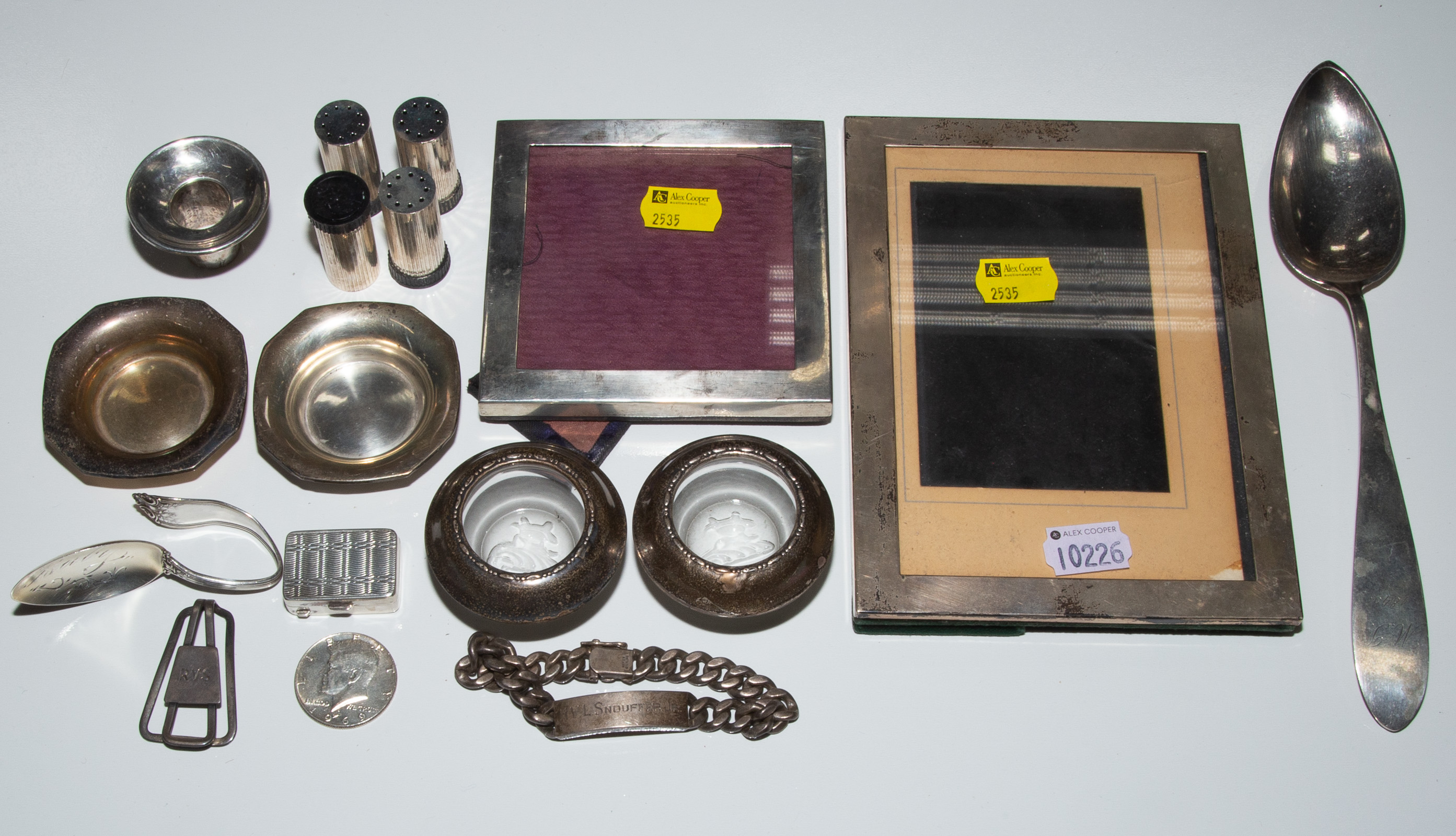 AN ASSORTMENT OF STERLING ITEMS Includes