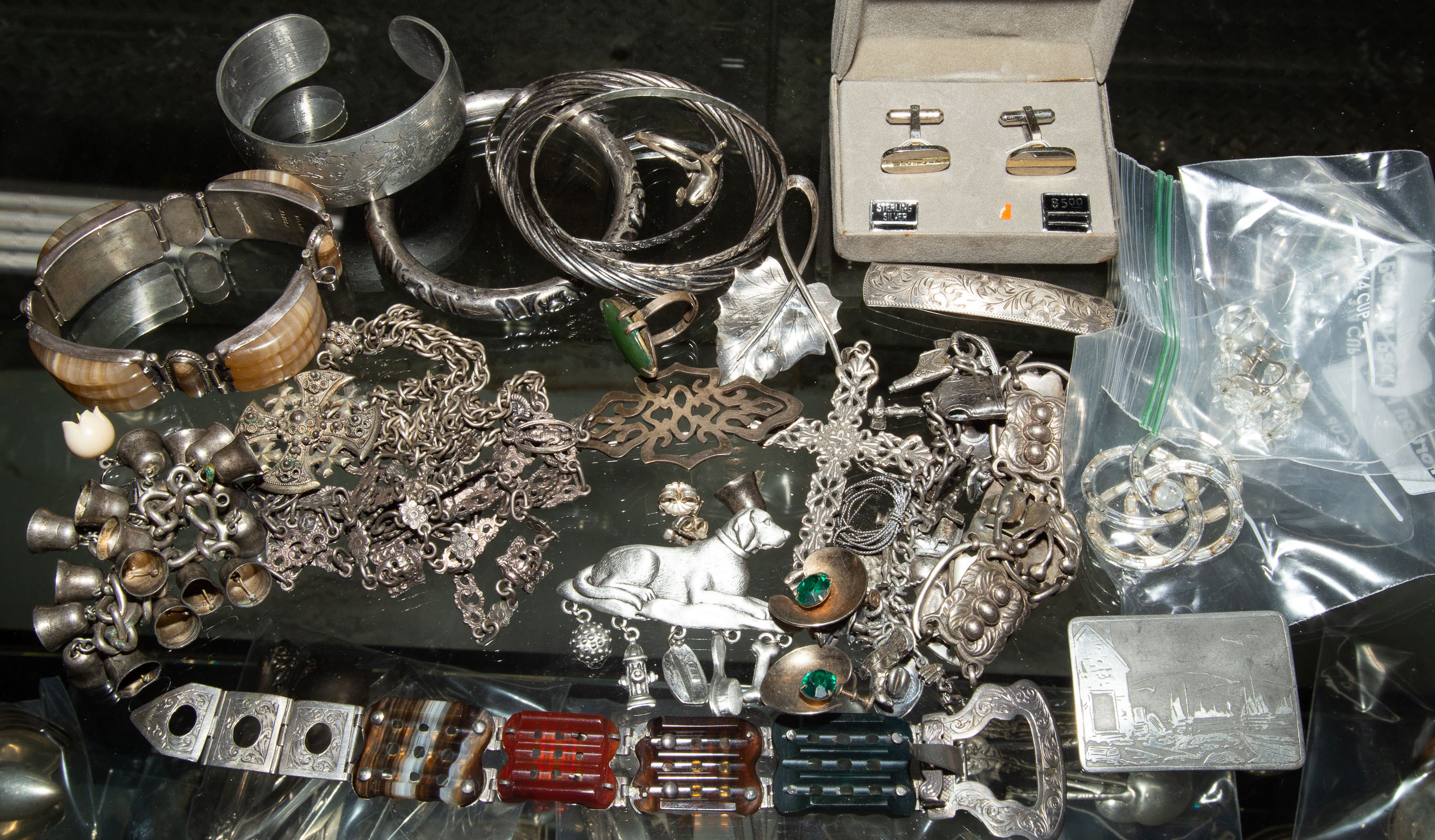 COLLECTION OF STERLING SILVER JEWELRY