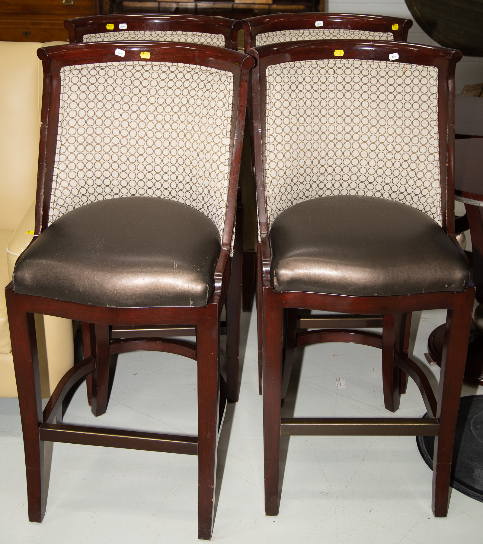 SET OF FOUR LILY JACK BAR STOOLS 337c0c