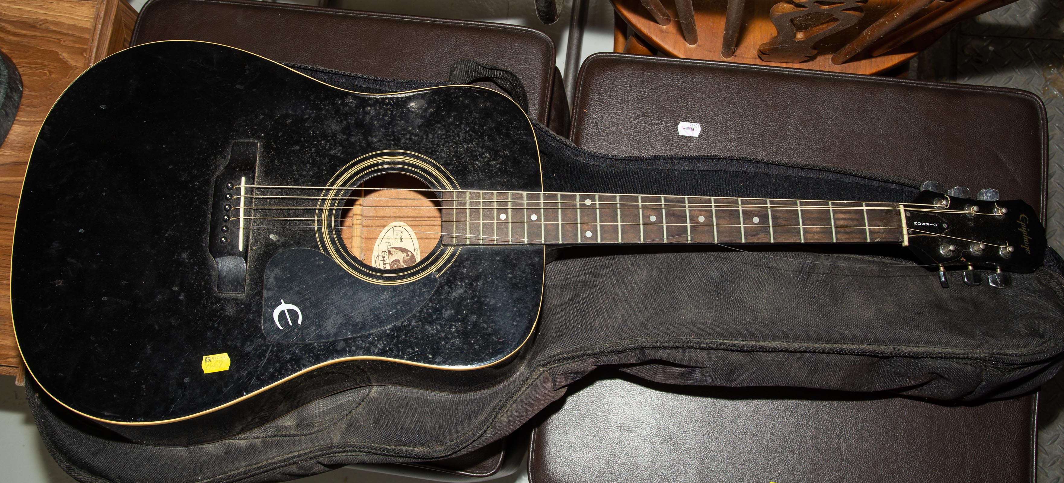 GIBSON EPIPHONE ACOUSTIC GUITAR 337c7f