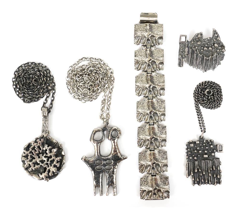 ROBERT LARIN PENDANTS, BRACELET & PINRobert