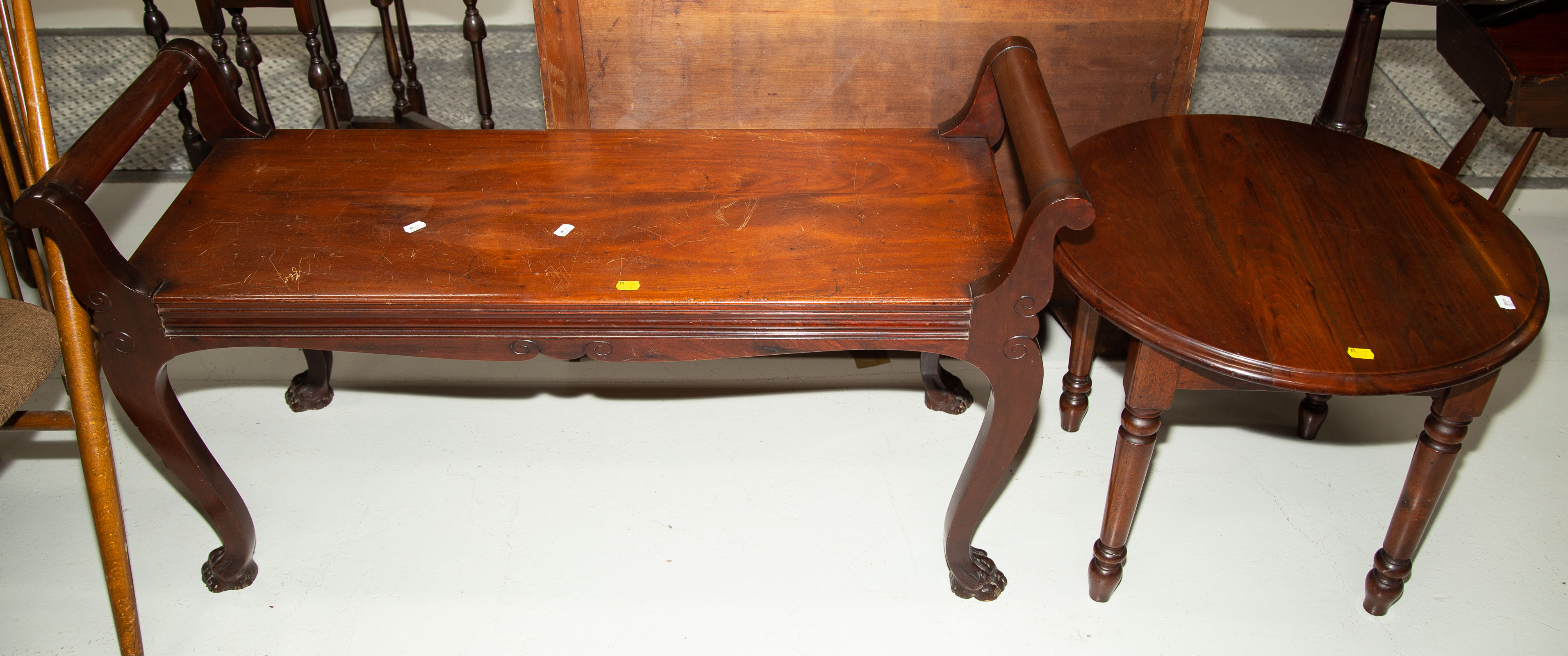 CLASSICAL STYLE WINDOW BENCH &