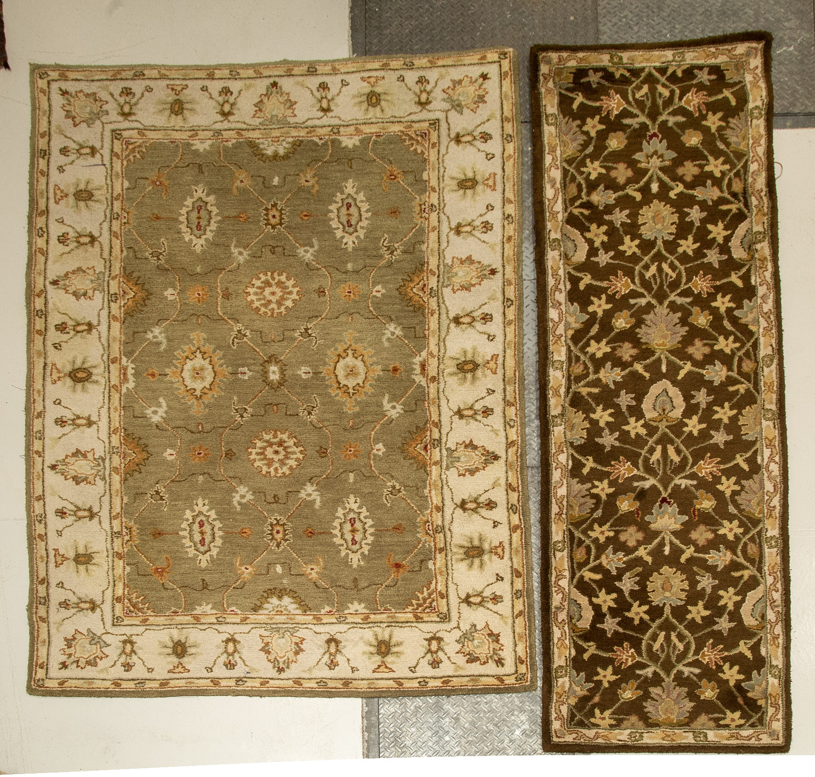TWO AGRA DESIGN RUGS INDIA 4 11 338389