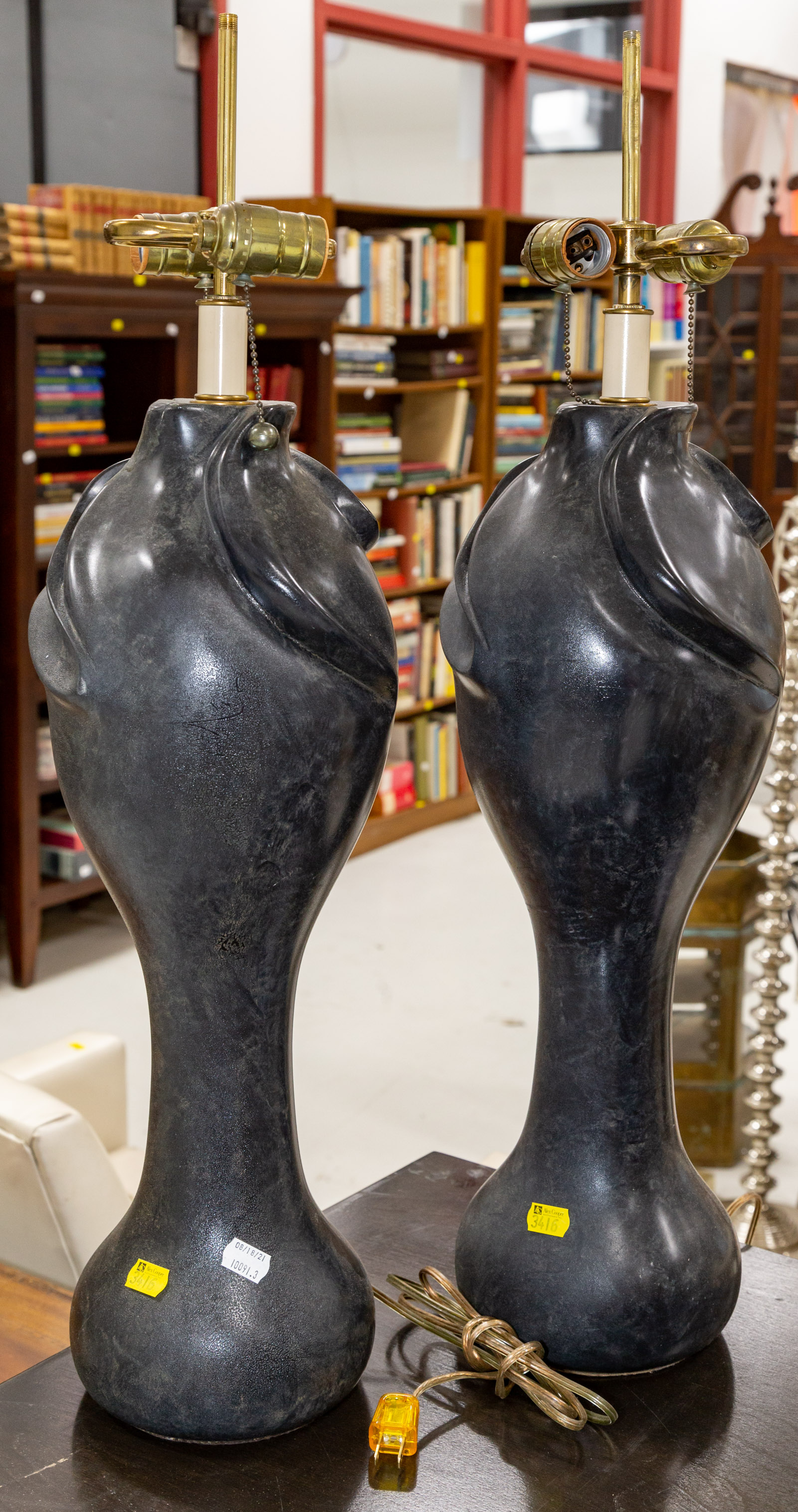 A PAIR OF LARGE TABLE LAMPS Contemporary,