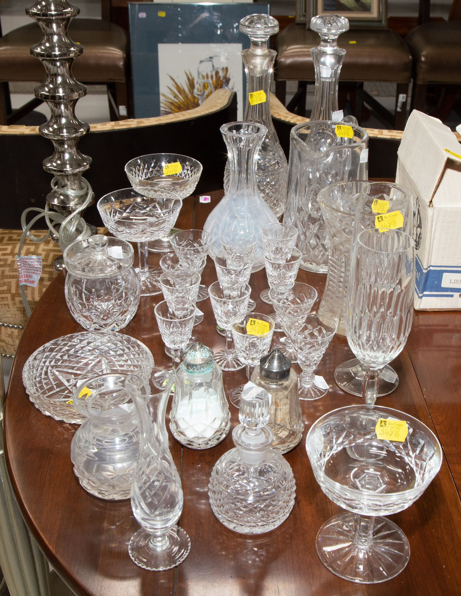 SELECTION OF CUT GLASS TABLEWARE-