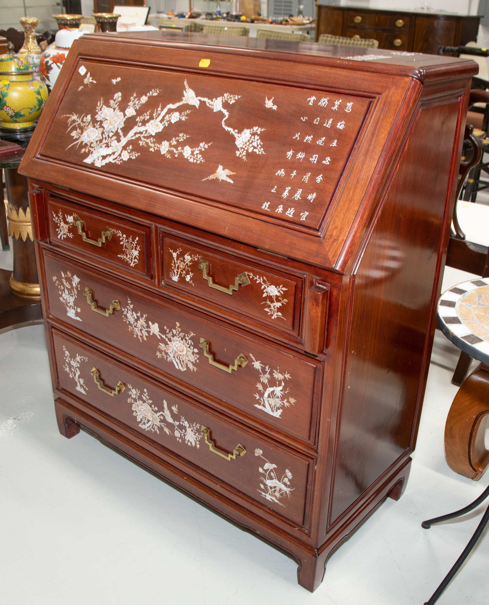 CHINESE EXPORT INLAID MAHOGANY DESK