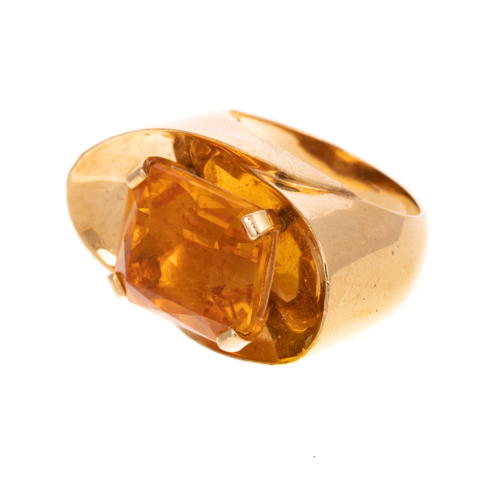 A WIDE CONCAVE CITRINE RING IN 33851f