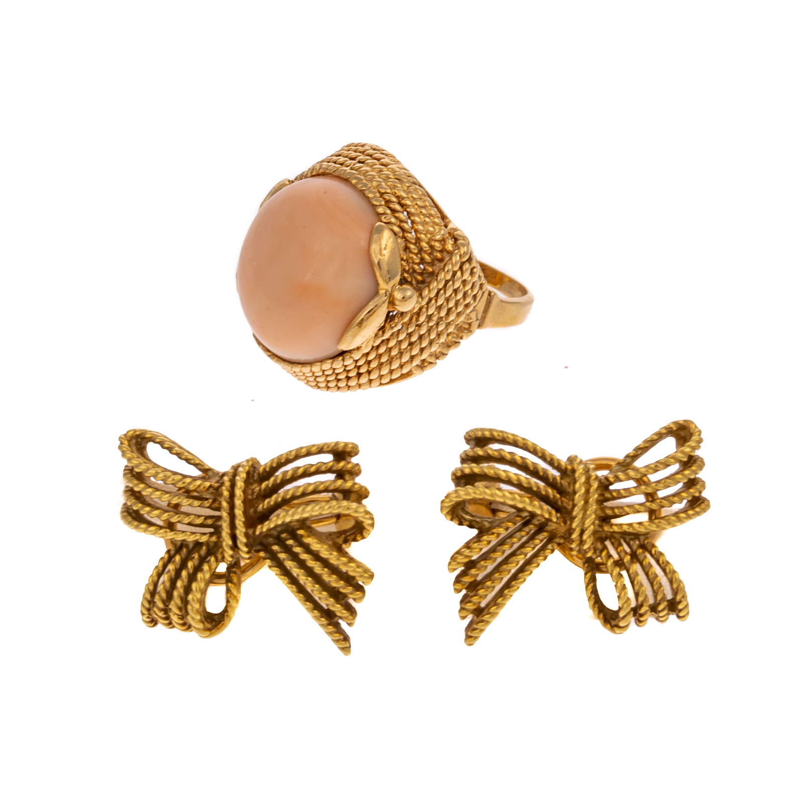 A 14K ANGEL SKIN CORAL RING & 18K