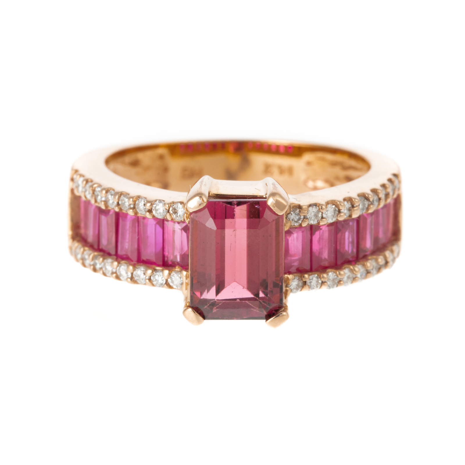 A PINK TOURMALINE RUBY RING IN 3386cc