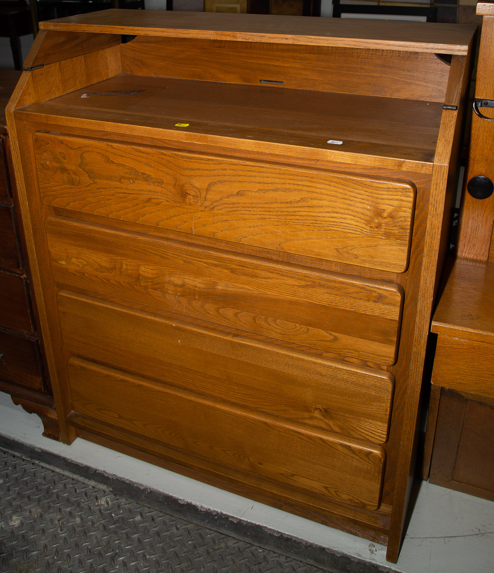 CHILDCRAFT OAK CHEST OF DRAWERS 338a8a