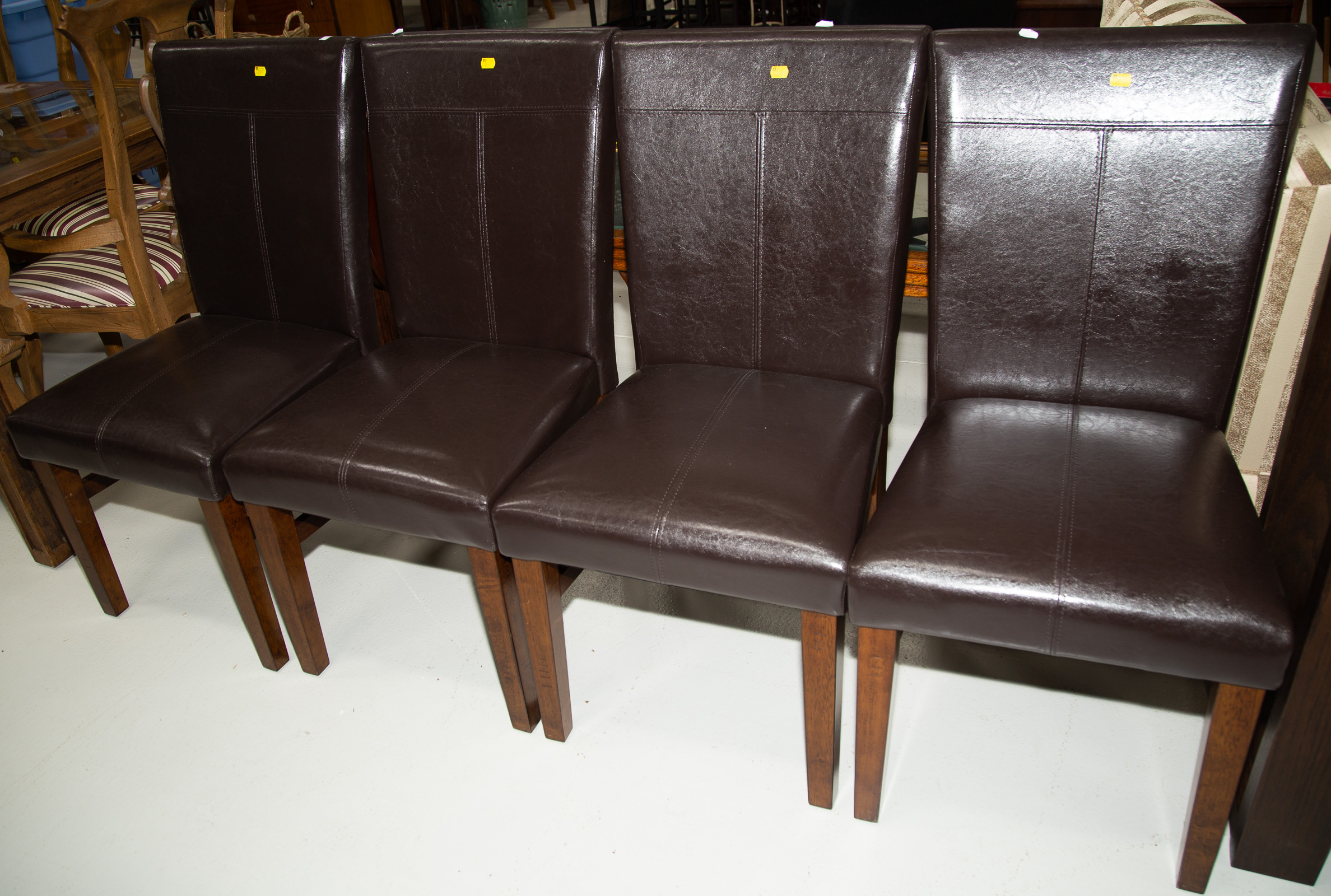 SET OF FOUR MODERN SIDE CHAIRS Wooden