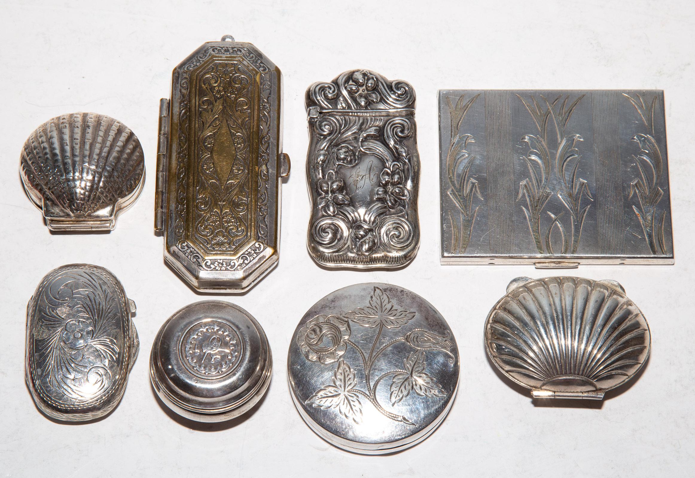 EIGHT SILVER OBJETS DE VERTU Including 338b77