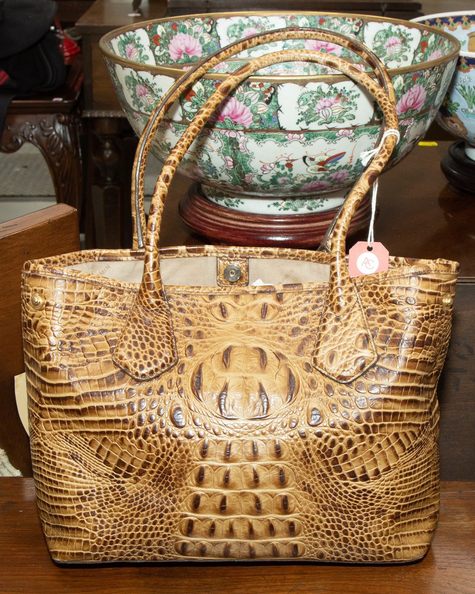 A CROCODILE EMBOSSED BRAHMIN BAG 338c3c