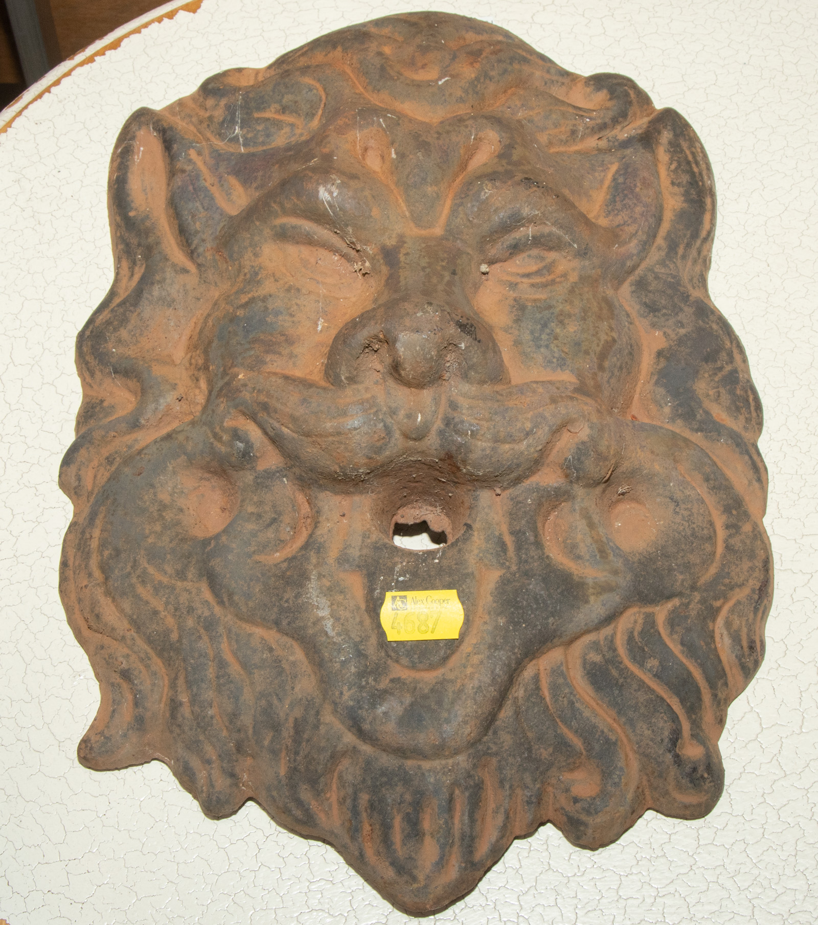 AMERICAN CAST IRON LION'S HEAD