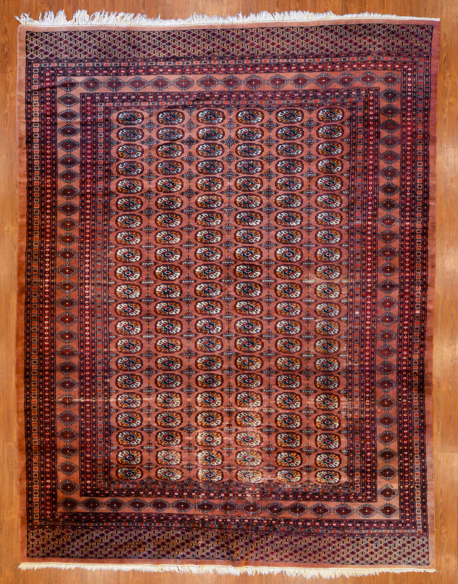 BOKHARA RUG, PAKISTAN, 8.4 X 10.7